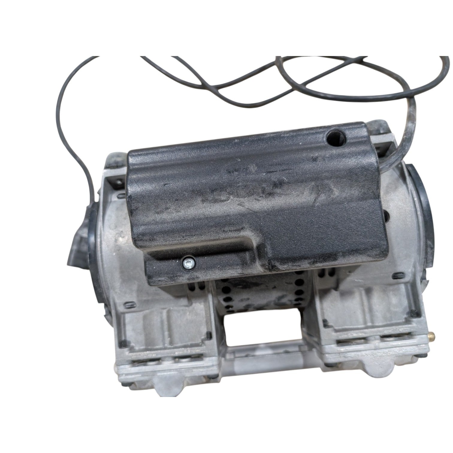 Thomas 2688VE44-600 Vacuum