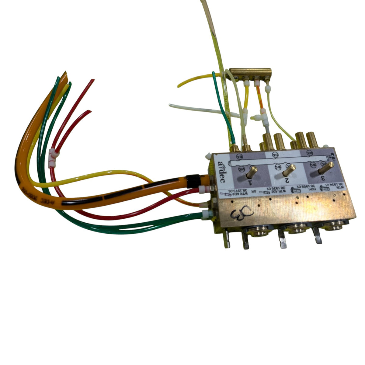 A-dec Performer Brass Block 38.1817.00, 3-Valve with Hold-Back Air Manifold