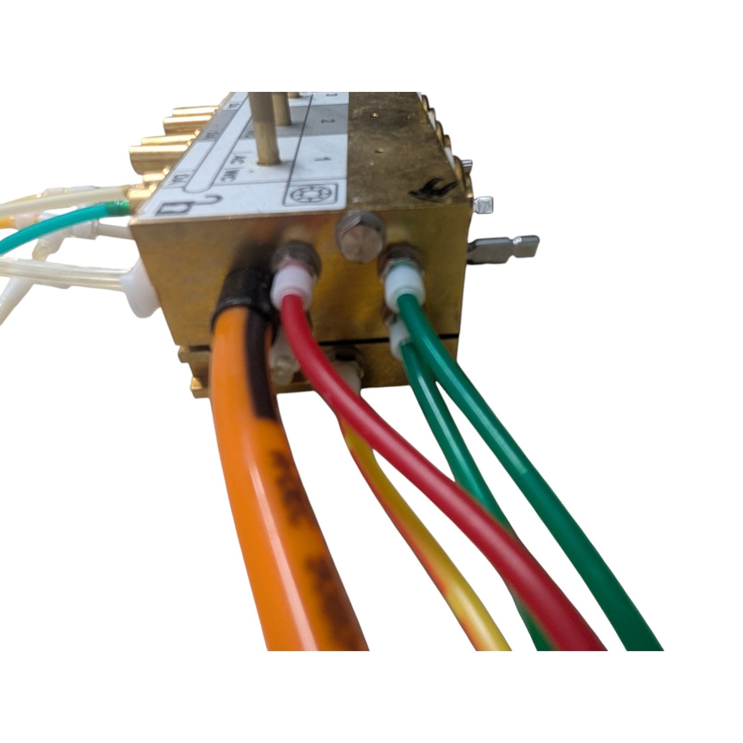 A-dec Performer Brass Block 38.1817.00, 3-Valve with Hold-Back Air Manifold