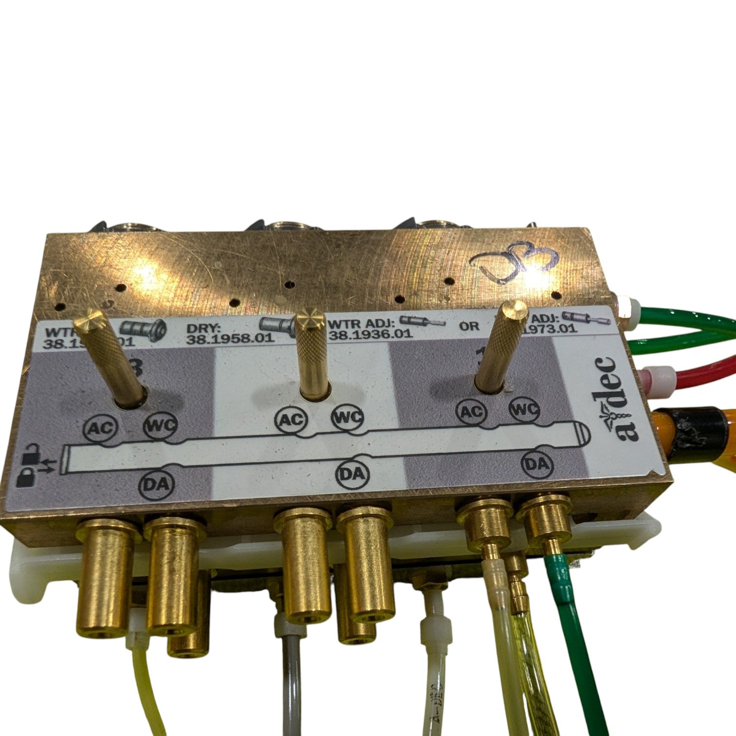 A-dec Performer Brass Block 38.1817.00, 3-Valve with Hold-Back Air Manifold