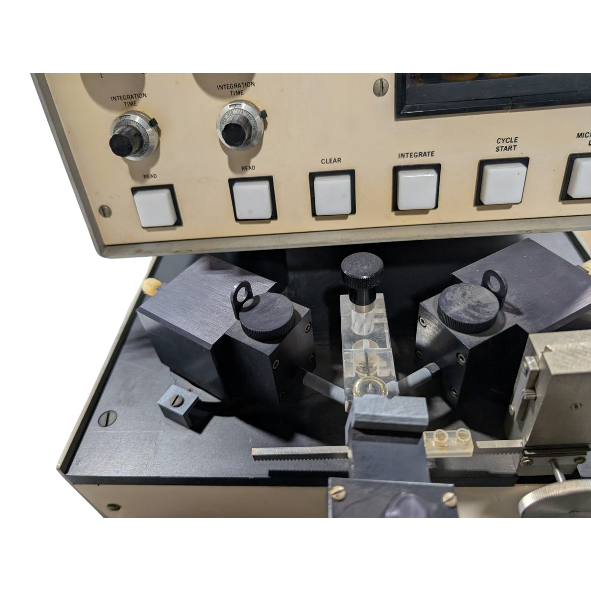 American Instrument Co 4-8481 Helium Glow Photometer