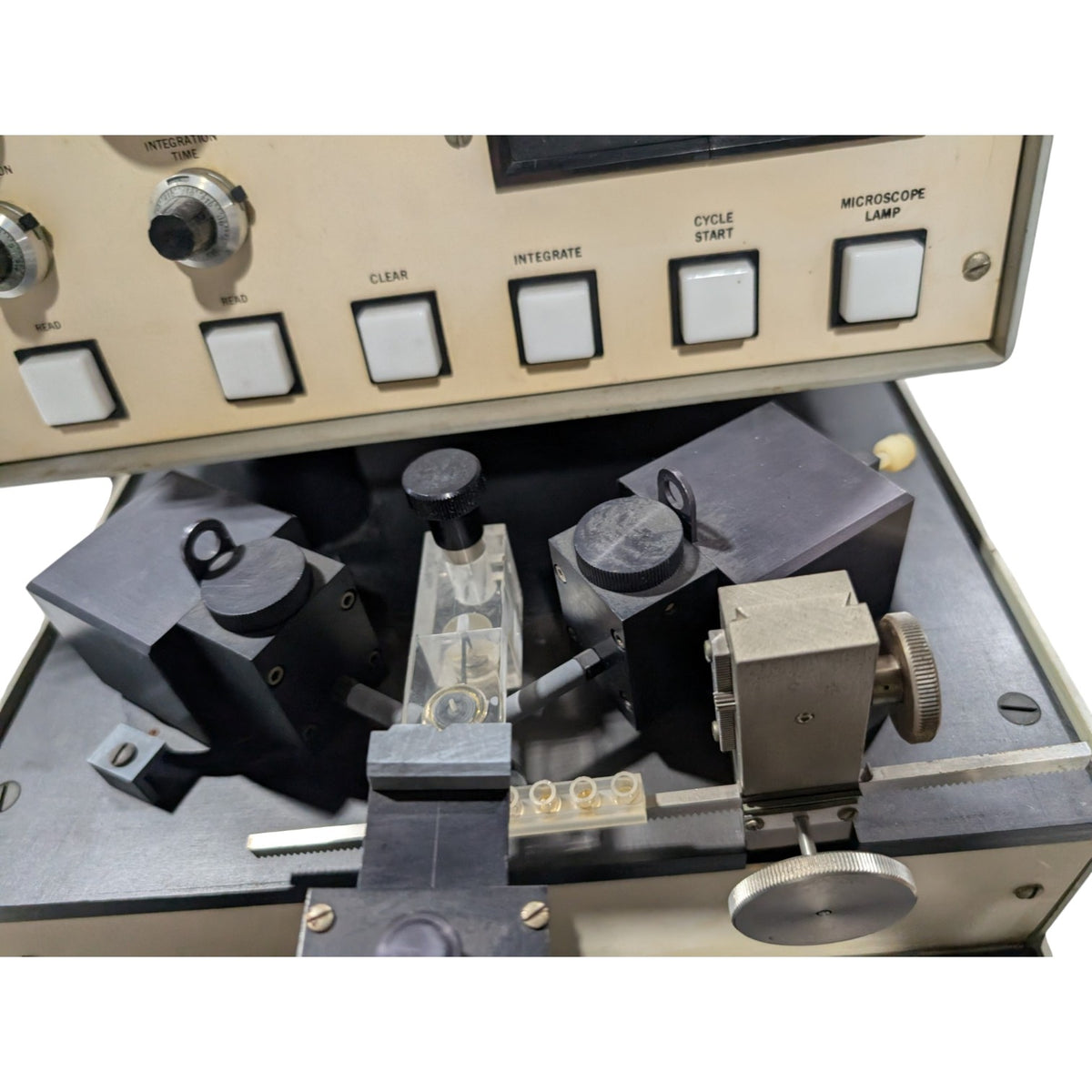American Instrument Co 4-8481 Helium Glow Photometer