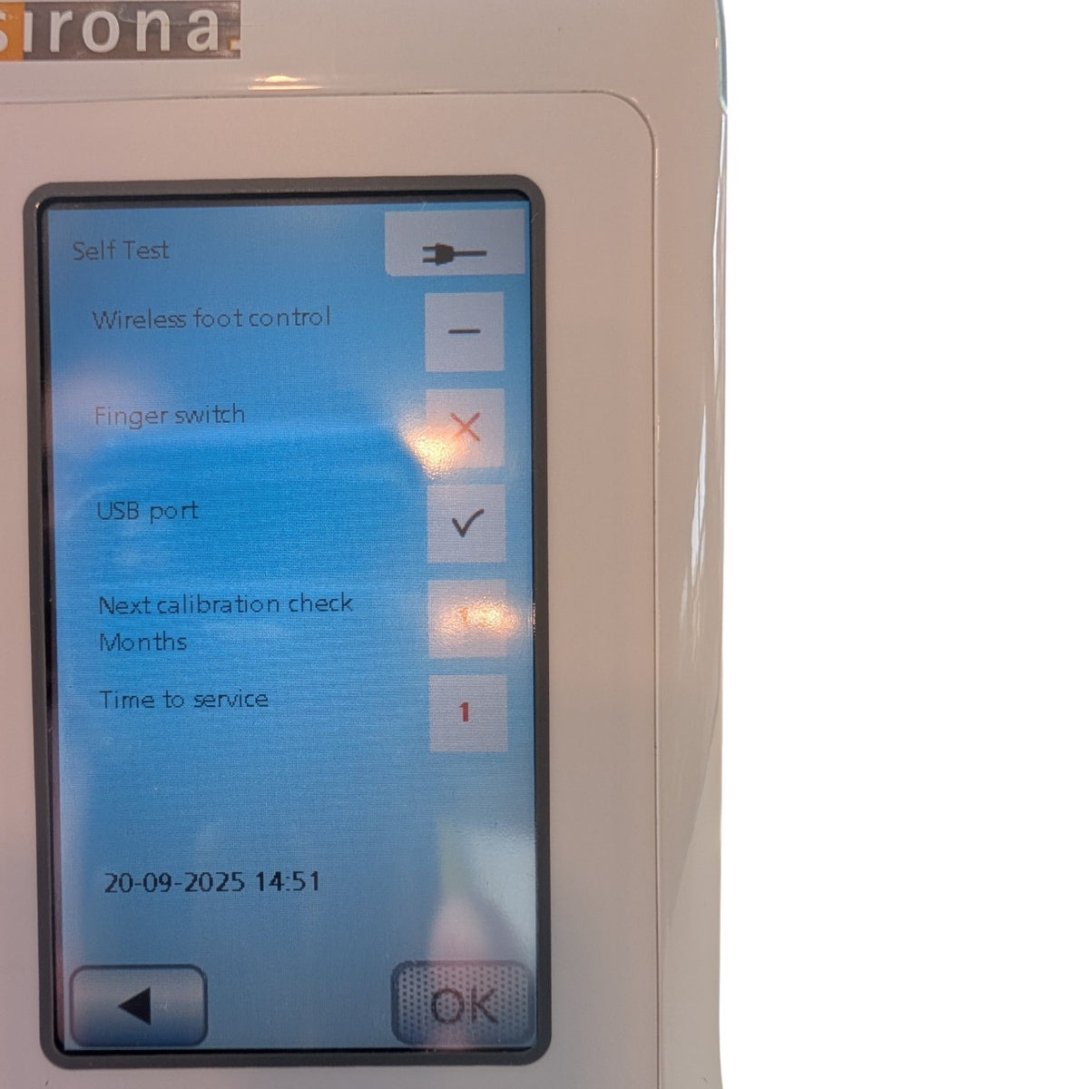 Sirona SIROLaser Advance Dental Laser Oral Tissue Surgery Ablation dental diod Laser System, na, finger switch error message